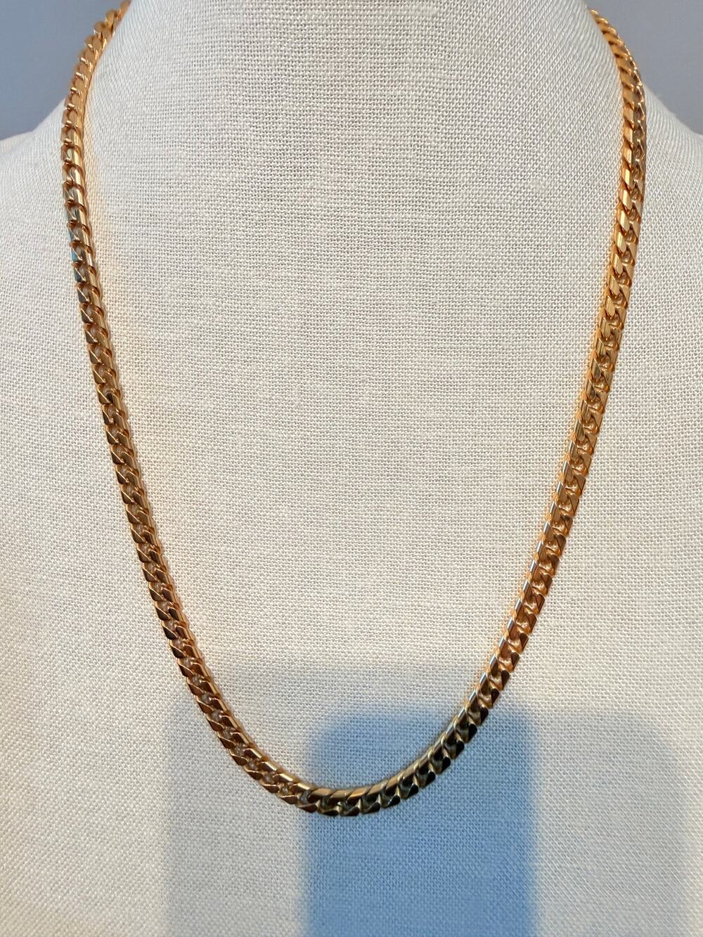 Vintage Gold Tone Cuban Link Chain Necklace 24”